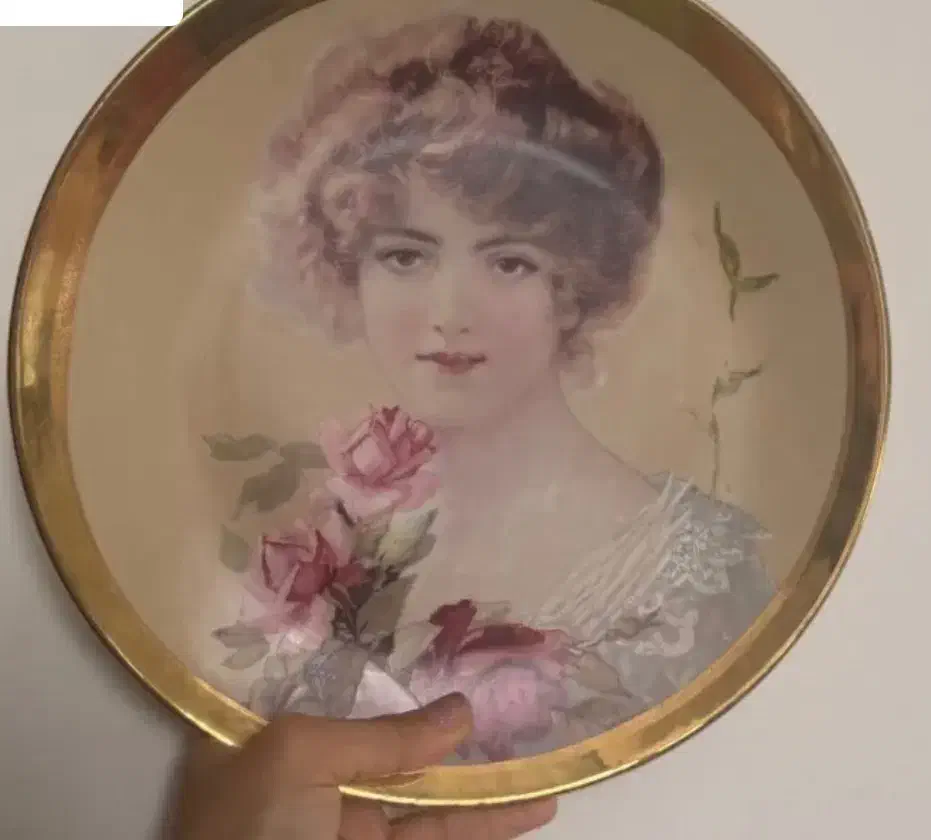 تابلو های انتیک بشقاب و دیوار کوب|کلکسیون اشیاء عتیقه|تهران, شهرک دانشگاه شریف|دیوار