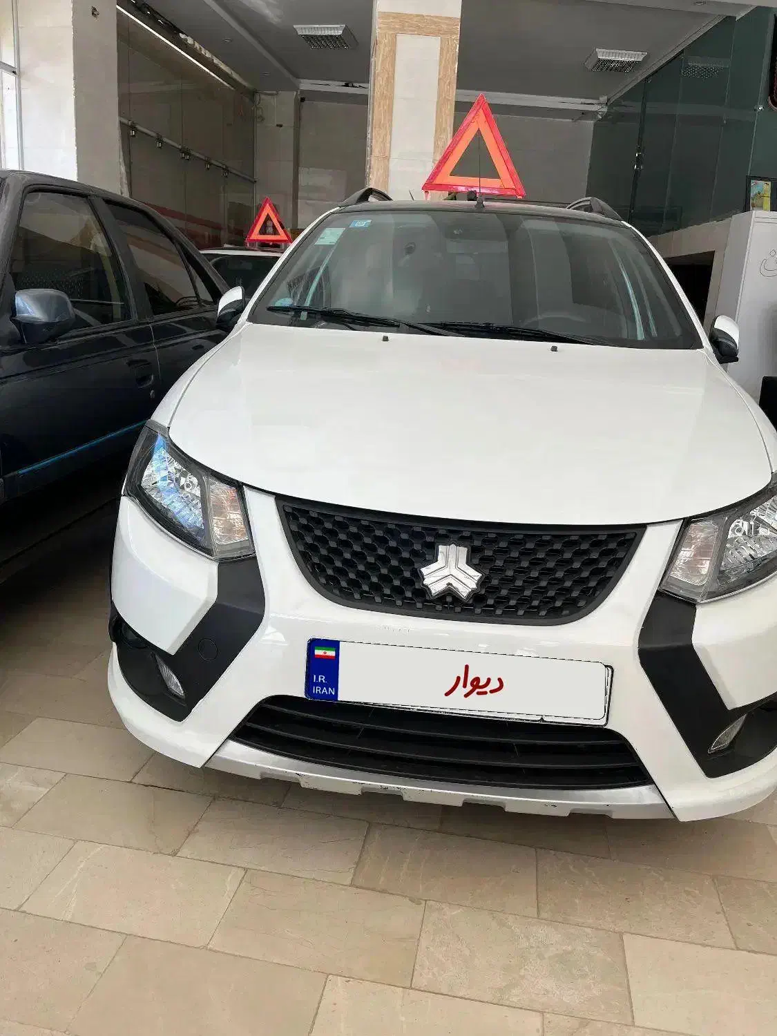 کوییک rسفید مشکی۱۴۰۲|خودرو سواری و وانت|خمینی‌شهر, |دیوار