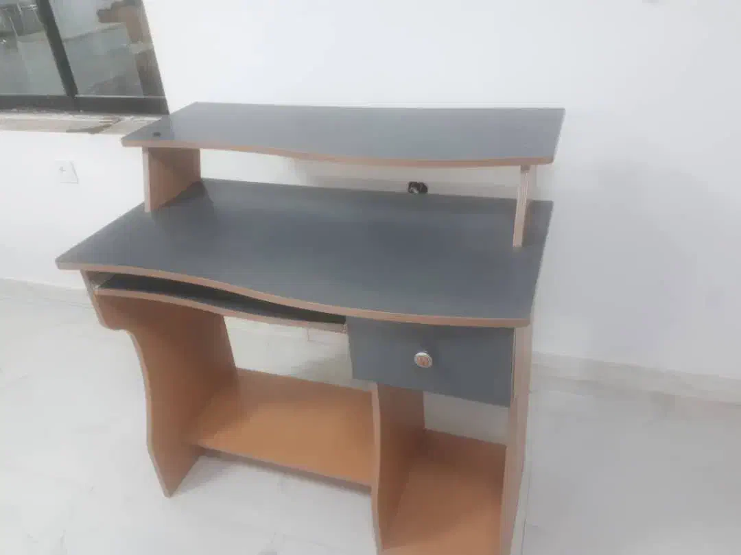 میزکامپیوتر|میز تحریر و کامپیوتر|نوشهر, |دیوار