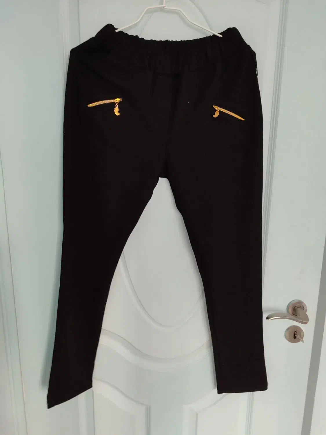 شلوار و مانتو و زیر انداز پشمی|لباس|پرند, فاز ۳|دیوار