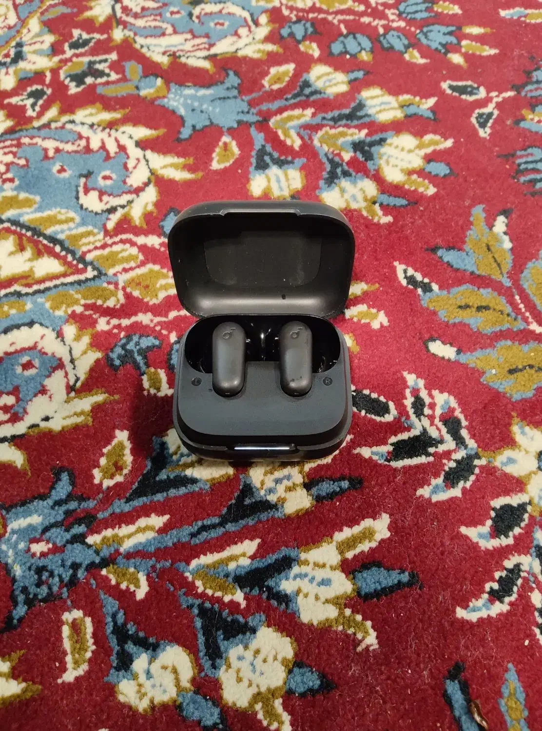 ایرپاد R50i nc مشکی تقریبا 5 ماه استفاده شده|لوازم جانبی موبایل و تبلت|قم, الوندیه و گذر صادق|دیوار