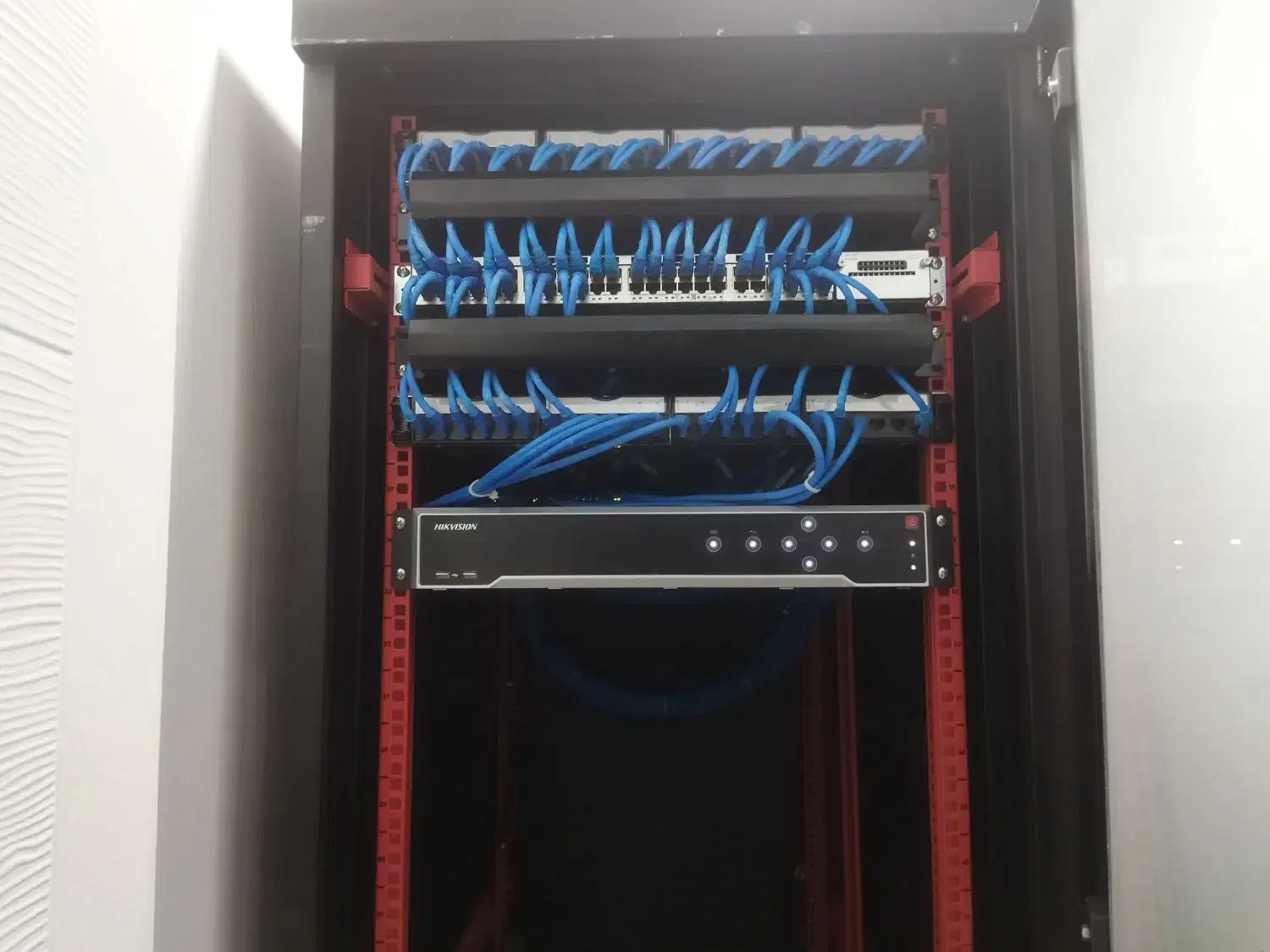 فروش و نصب سیستم های حفاظتی دوربین و دزدگیر اماکن|خدمات پیشه و مهارت|شهریار, شهریار|دیوار