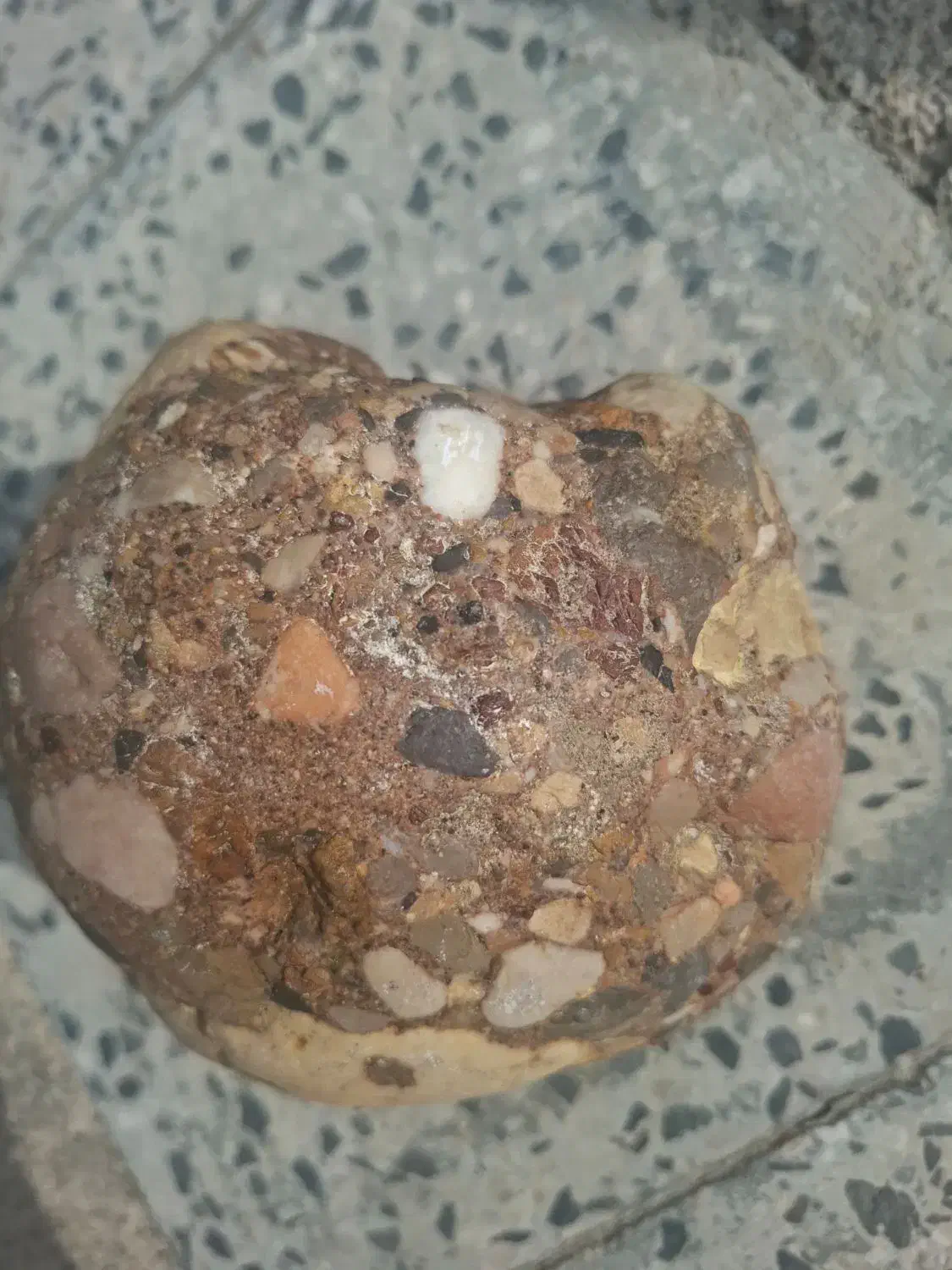 سنگ عتیقه و تزئینی|صنایع دستی و سایر لوازم تزئینی|اصفهان, باغ زرشک|دیوار