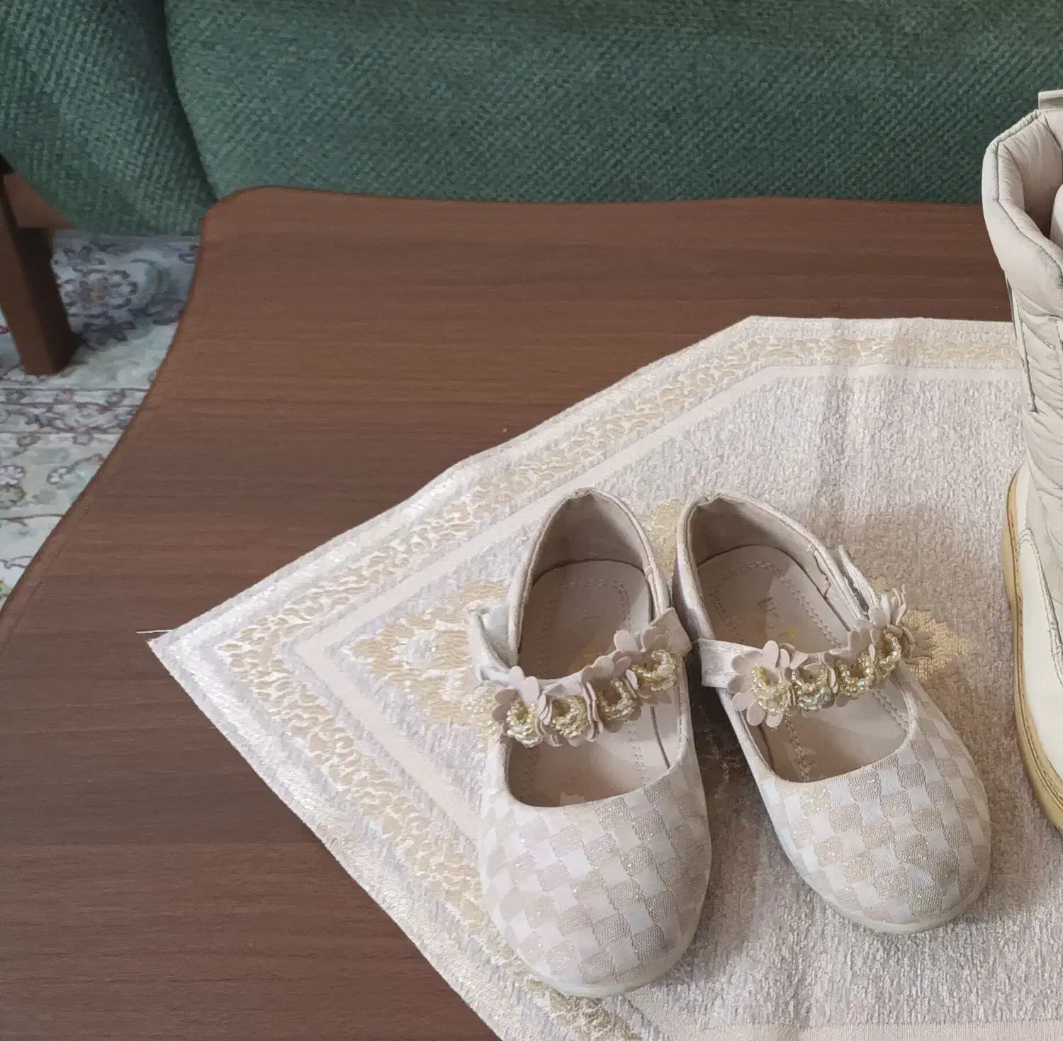 شلوار سرهمی لی،کاپشن اسپرت مناسب سن ۷الی ۸سال|کفش و لباس بچه|بومهن, |دیوار