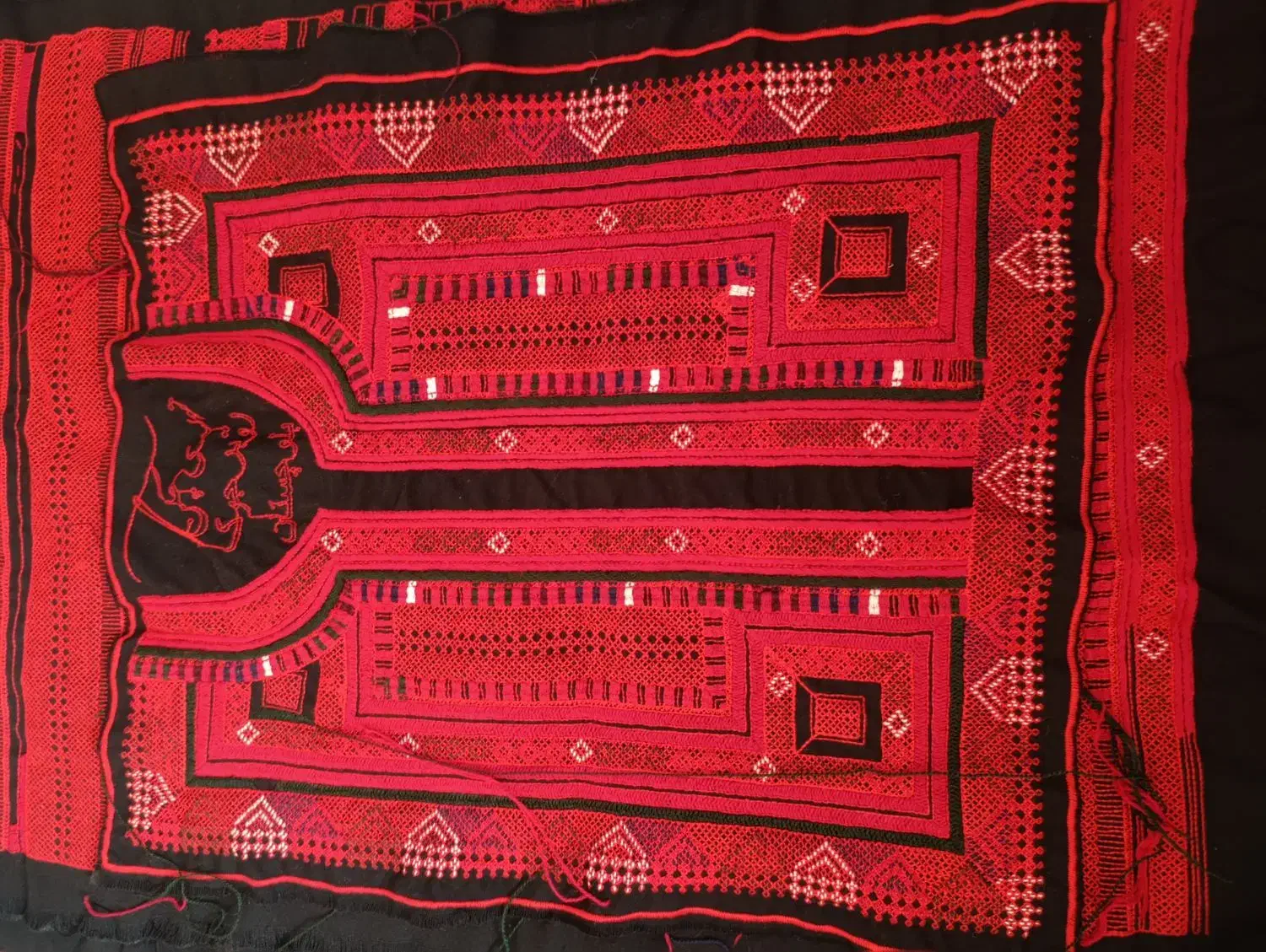 زی آستین|لباس|گرمسار, |دیوار