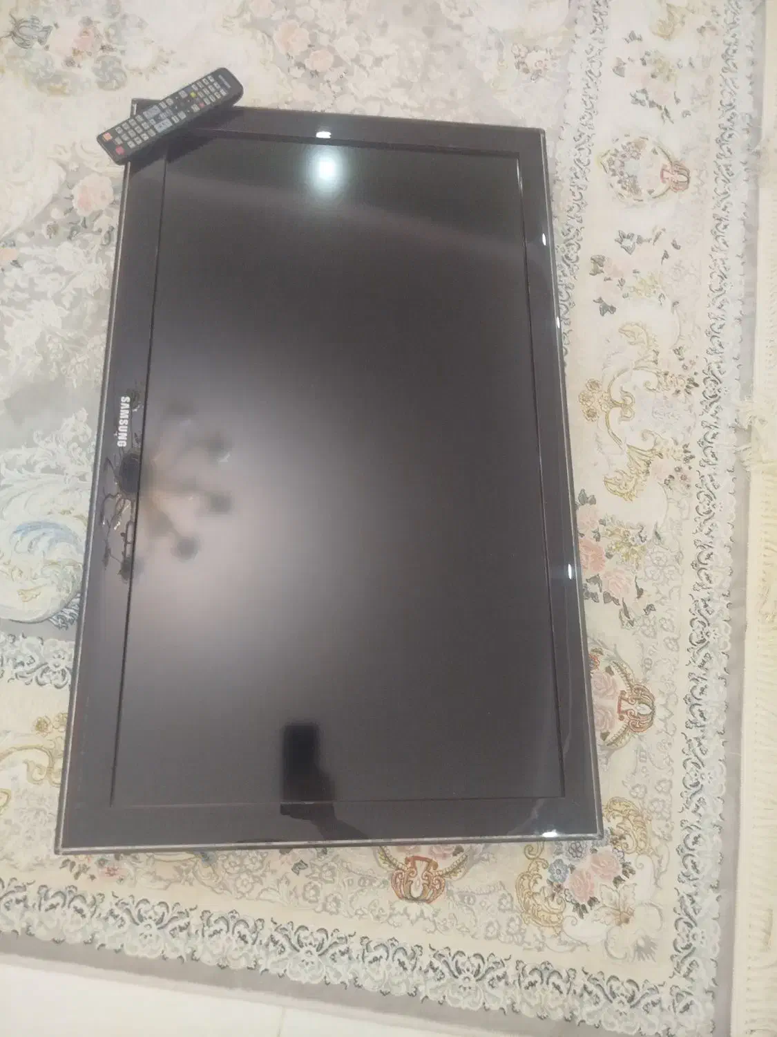 تلویزیون سامسونگ|تلویزیون و پروژکتور|قرچک, شهرک الحدید|دیوار
