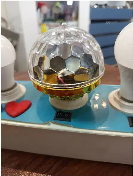 لامپ دیسکویی|ریسه و چراغ تزئینی|کاشان, فاز ۲ ناجی آباد|دیوار