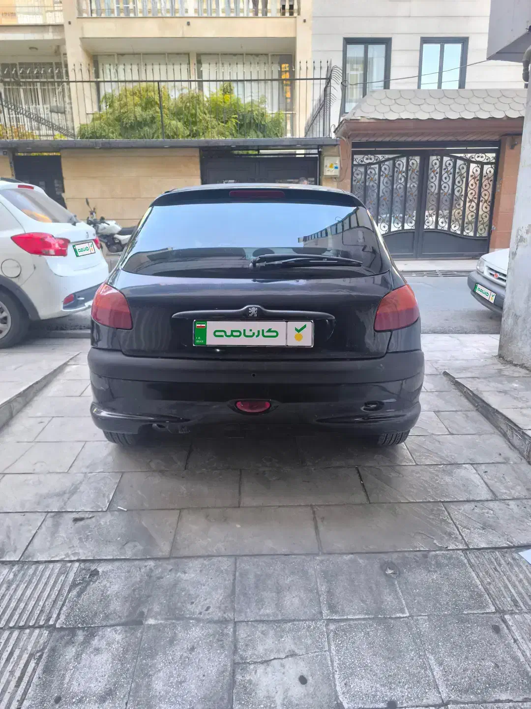 پژو ۲۰۶ تیپ ۲ مدل ۱۳۸۱ با کارشناسی و ضمانت کارنامه|خودرو سواری و وانت|تهران, سید خندان (جلفا)|دیوار