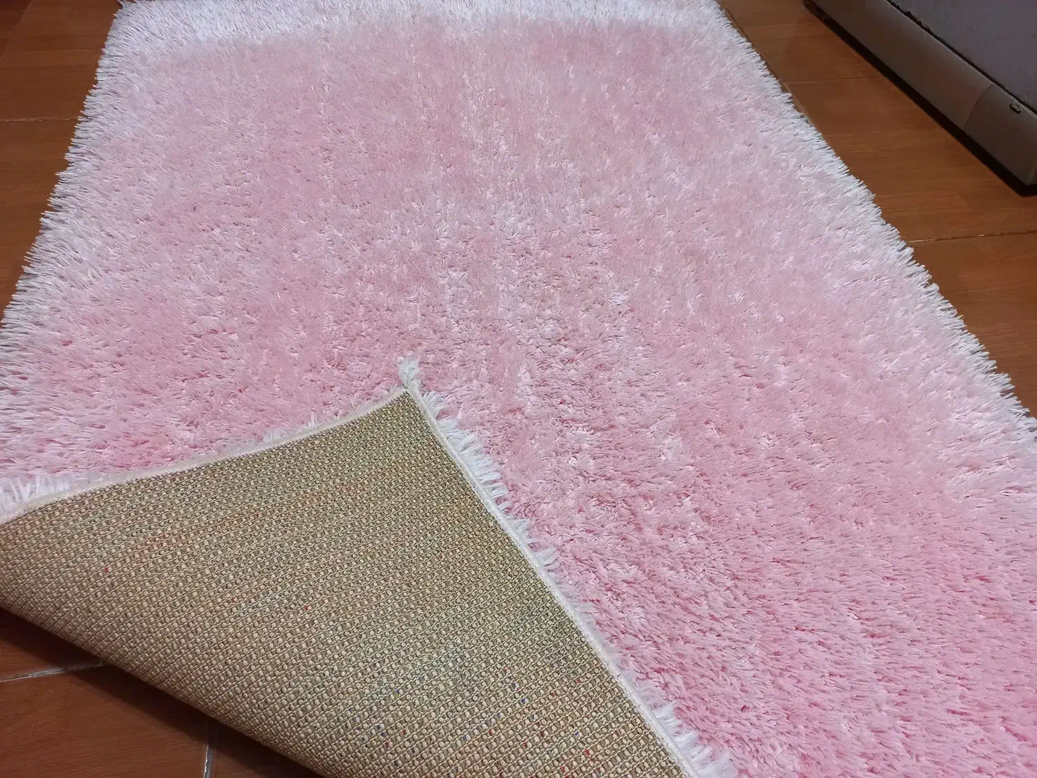 فرش فانتزی پرز بلند|فرش|رشت, جانبازان|دیوار