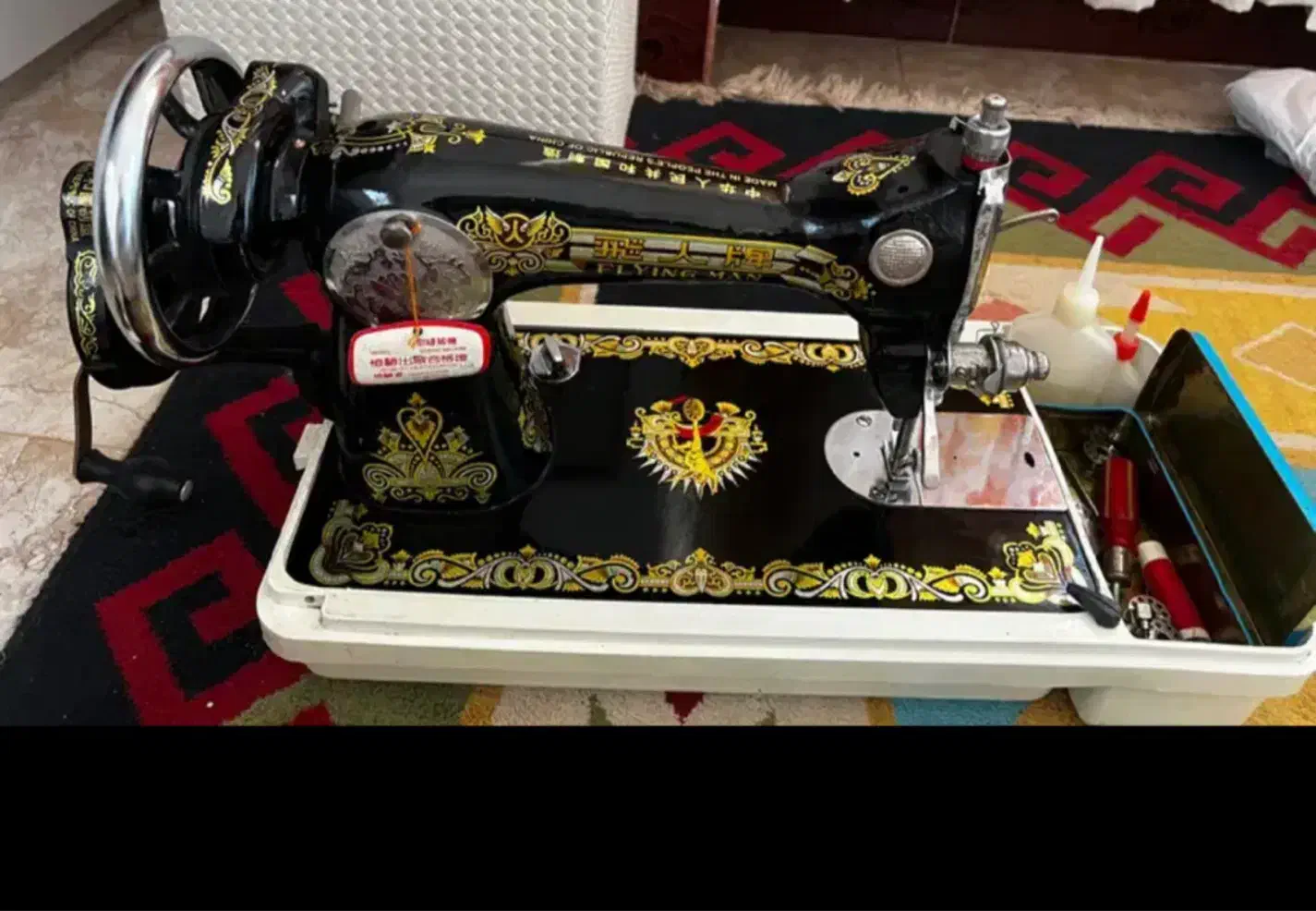 چرخ خیاطی|چرخ خیاطی و ریسندگی|رودسر, |دیوار