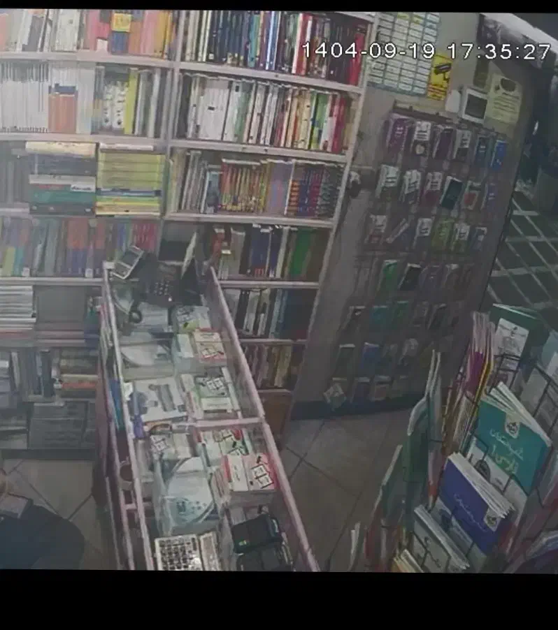 فروشنده خانم و یا آقا بازنشسته زیر ۶۰ سال|استخدام بازاریابی و فروش|ملایر, |دیوار