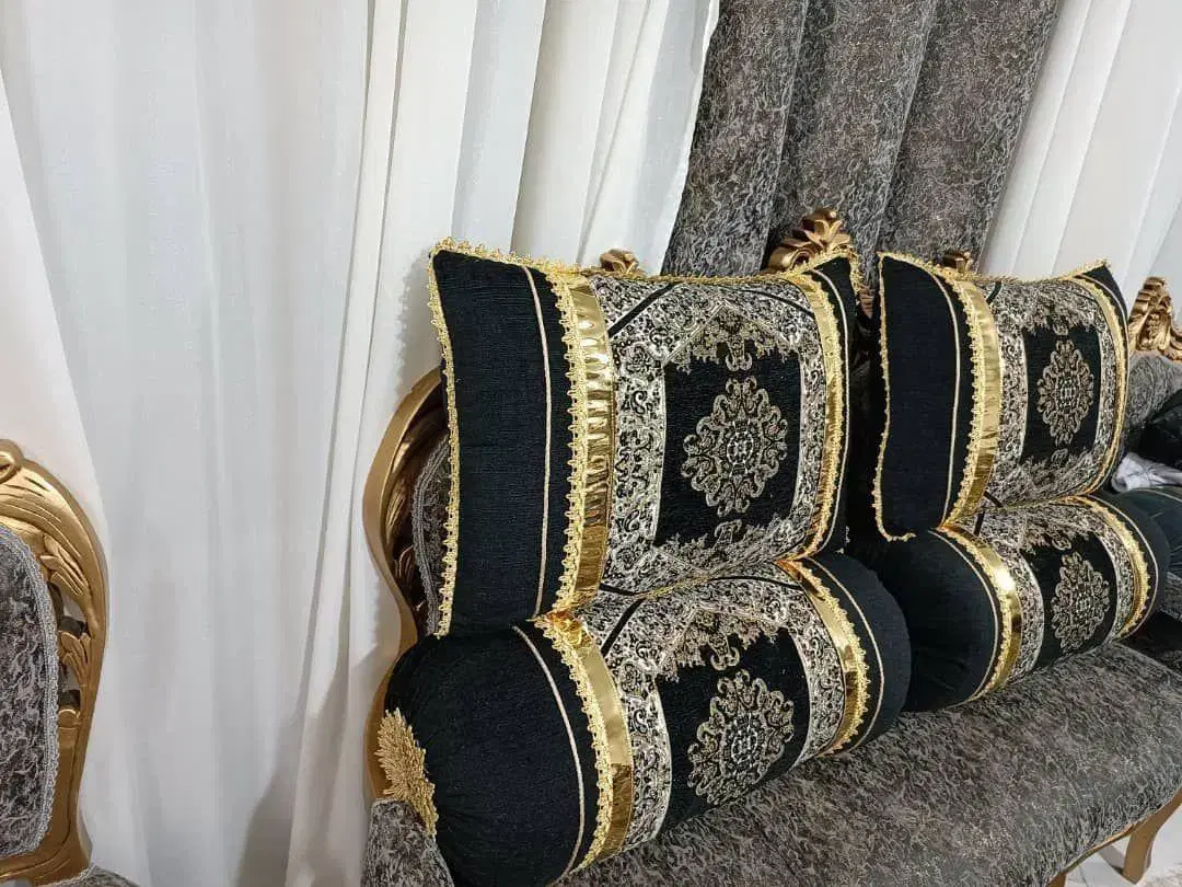 بالشت|رختخواب، بالش، پتو|زاهدان, |دیوار