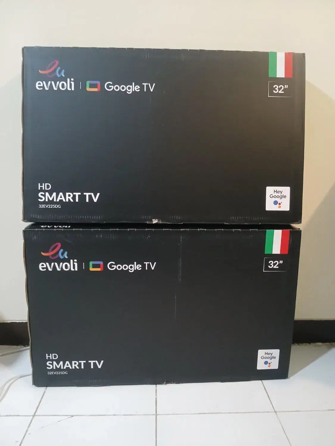 تلویزیون ۳۲ اینچ اسمارت ایوولی آکبند|تلویزیون و پروژکتور|اصفهان, خانه اصفهان|دیوار