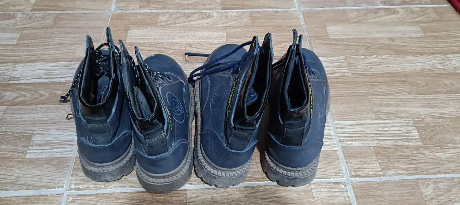 کفش بوت سایز 36 و 38 چرمی|کیف، کفش، کمربند|کرمانشاه, |دیوار