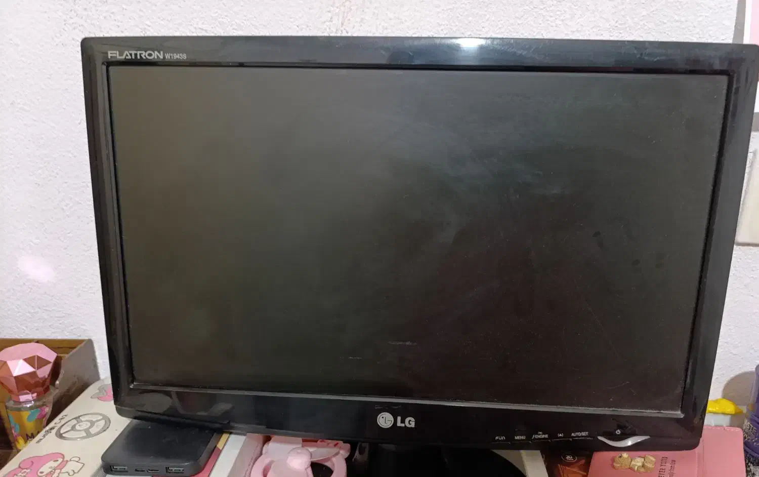 مانیتور lg flatron w1943s و کیس کامپیوتر pioneer|رایانه رومیزی|شاهین‌شهر, طالقانی|دیوار