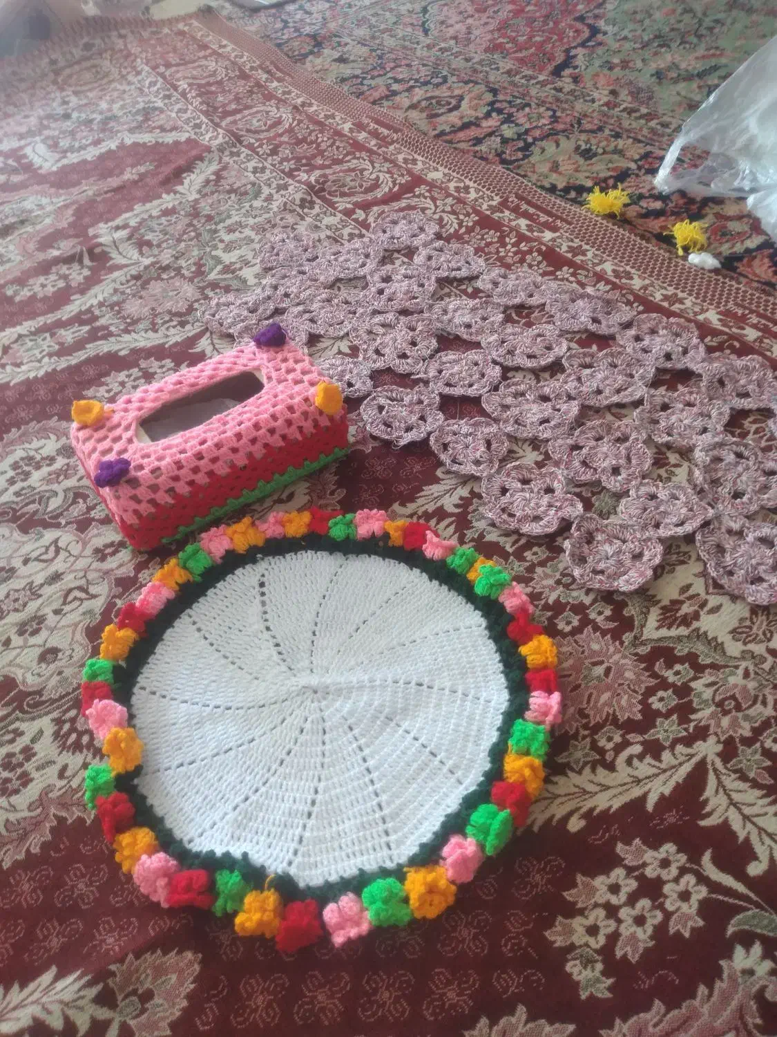 کاموا بافتنی سفارشات پذیرفته میشود|لوازم خیاطی و بافتنی|کازرون, |دیوار