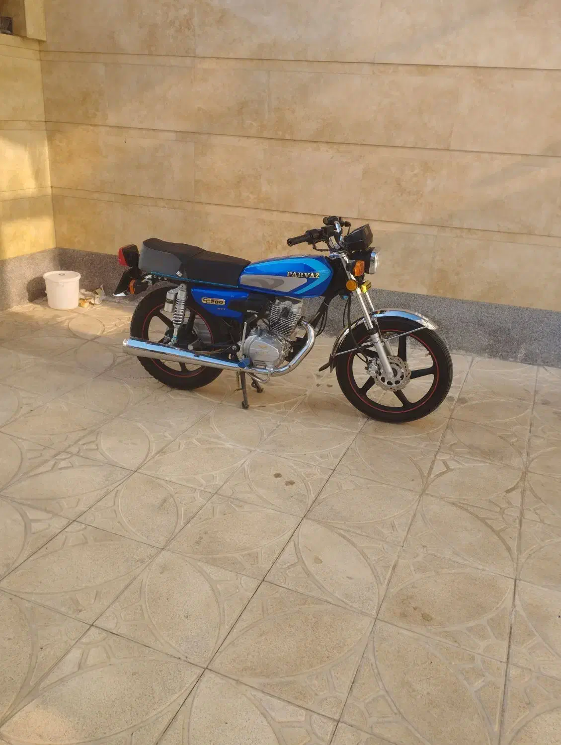 پرواز 200|موتورسیکلت|اهر, |دیوار