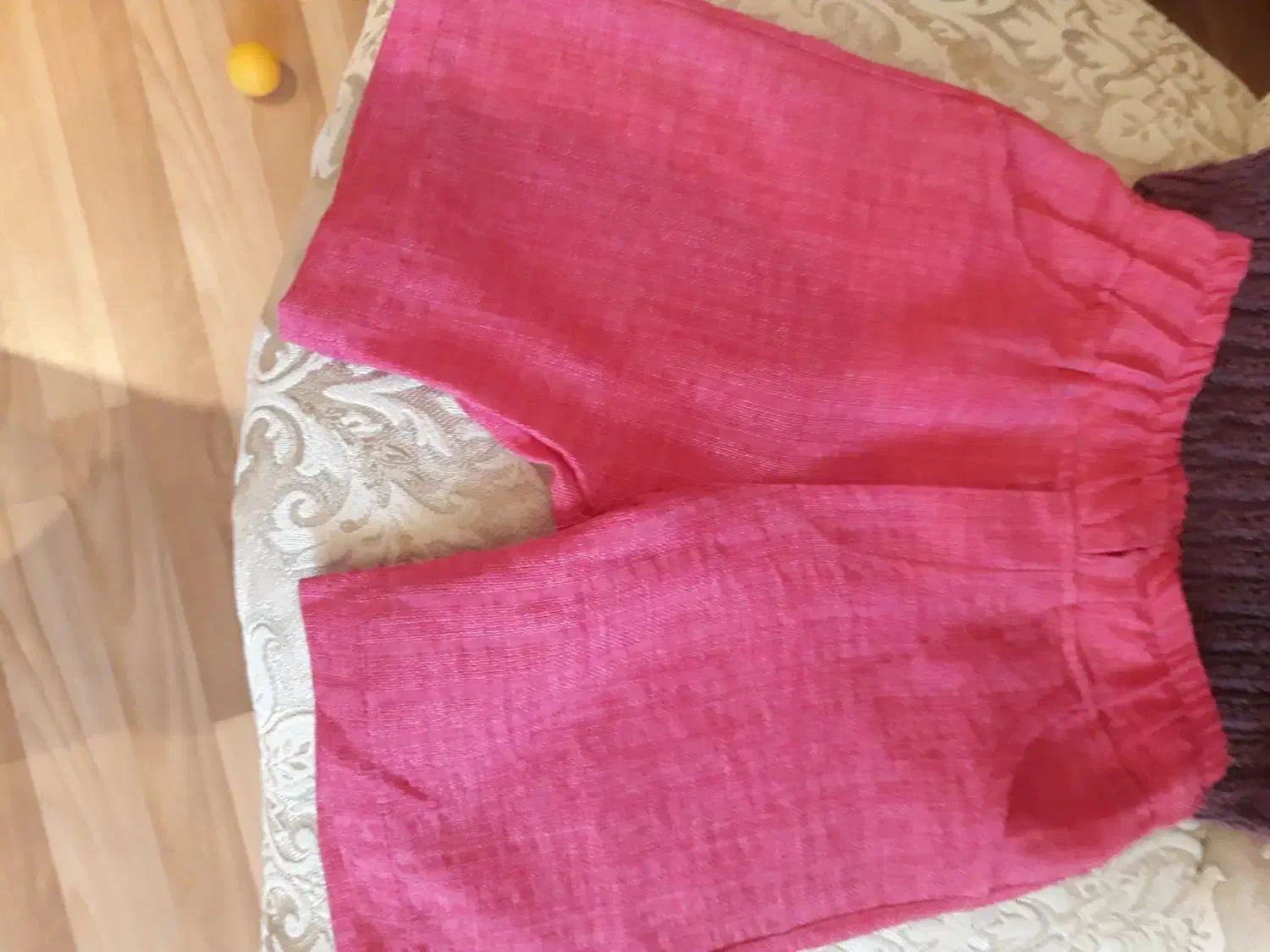 بافت ژیله وشلوارک لنین|کفش و لباس بچه|رشت, منظریه|دیوار