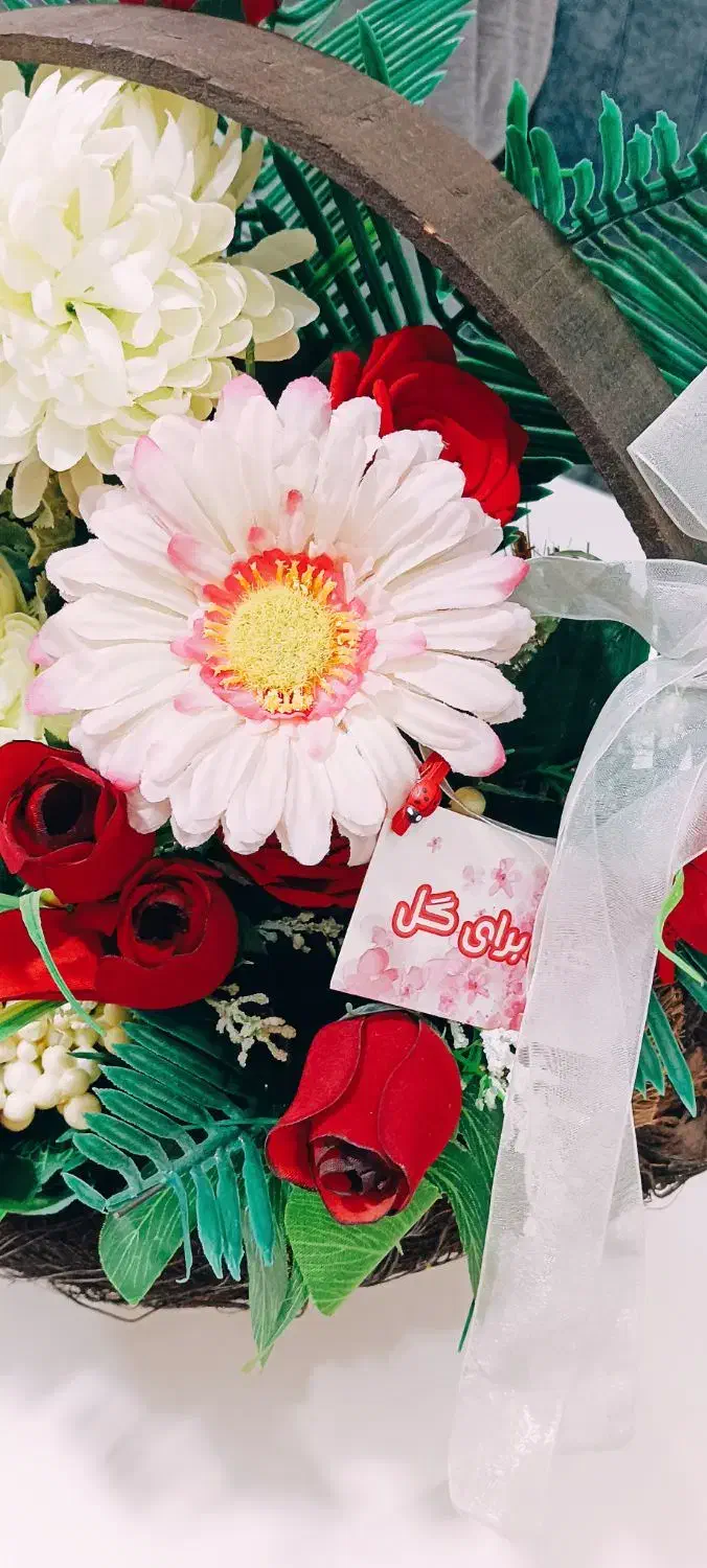 مناسب مناسبت های خاص|گل مصنوعی|بومهن, |دیوار