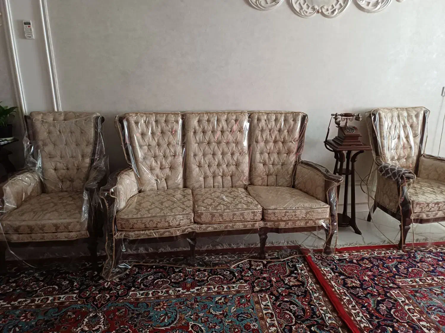 مبل سلطنتی|مبلمان خانگی و میز عسلی|مشهد, ادیب نیشابوری (شهرک غرب)|دیوار
