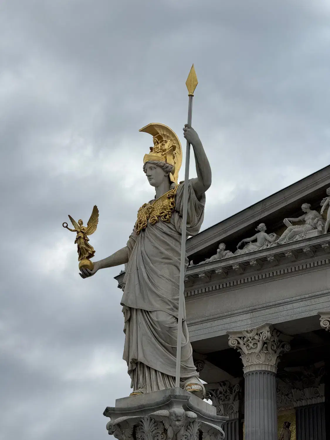 آموزش حرفه ای زبان آلمانی در هشتگرد و مهستان|خدمات آموزشی|هشتگرد, فاز ۷ مهستان|دیوار