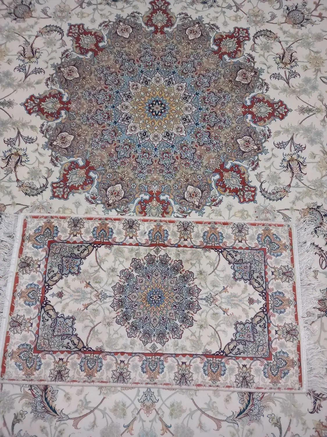 فرش ۹ متری دست بافت گونه|فرش|فردیس, شهرک ۱۱۰|دیوار