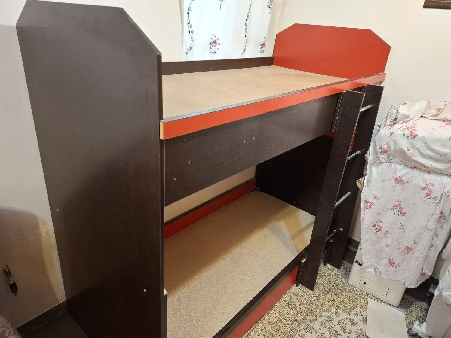 تخت خواب دو طبقه|تخت و سرویس خواب|فرخشهر, |دیوار