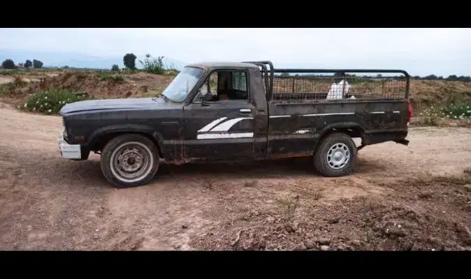 مزدا ۱۶۰۰|خودرو سواری و وانت|فاضل آباد, |دیوار