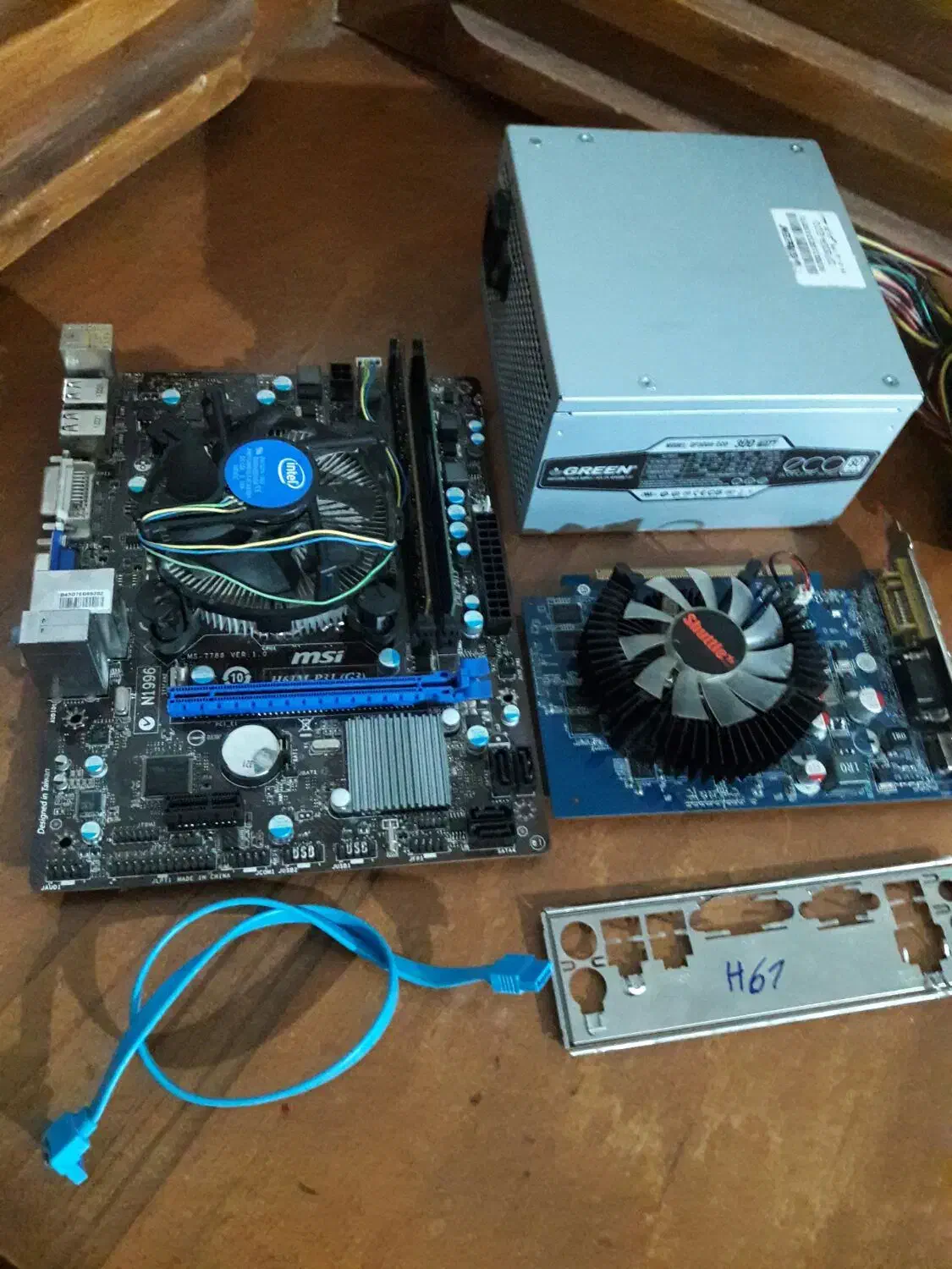 قطعات کامپیوتر سالم سالم رام ۱۲ نسل ۳|قطعات و لوازم جانبی رایانه|بردسکن, |دیوار