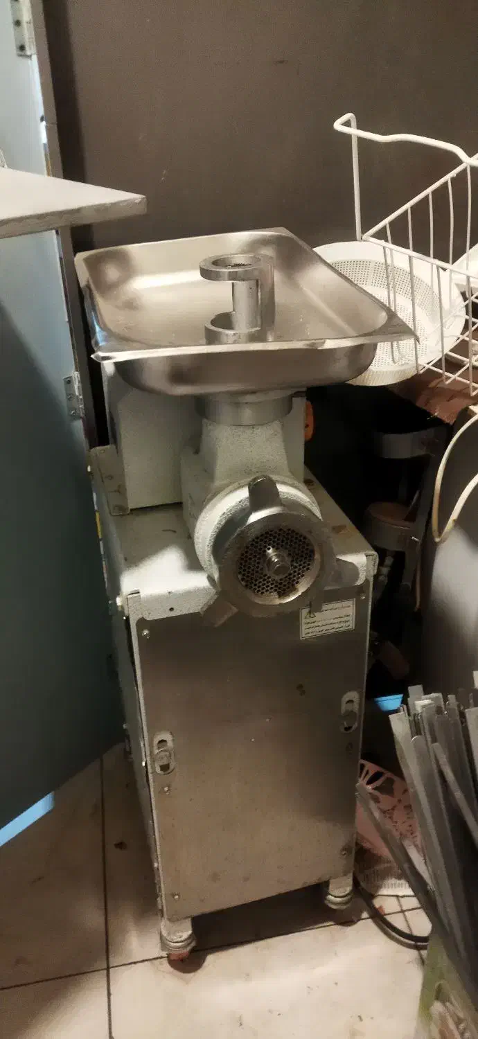 چرخ گوشت|خردکن، آسیاب، غذاساز|بجنورد, |دیوار