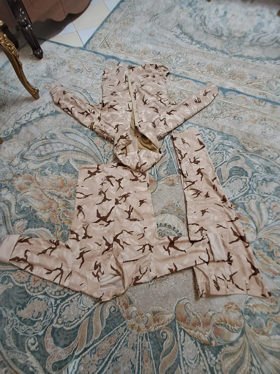 لباس نو سربازی سایز ۴۲ همراه با اورکت|لباس|تهران, خزانه|دیوار