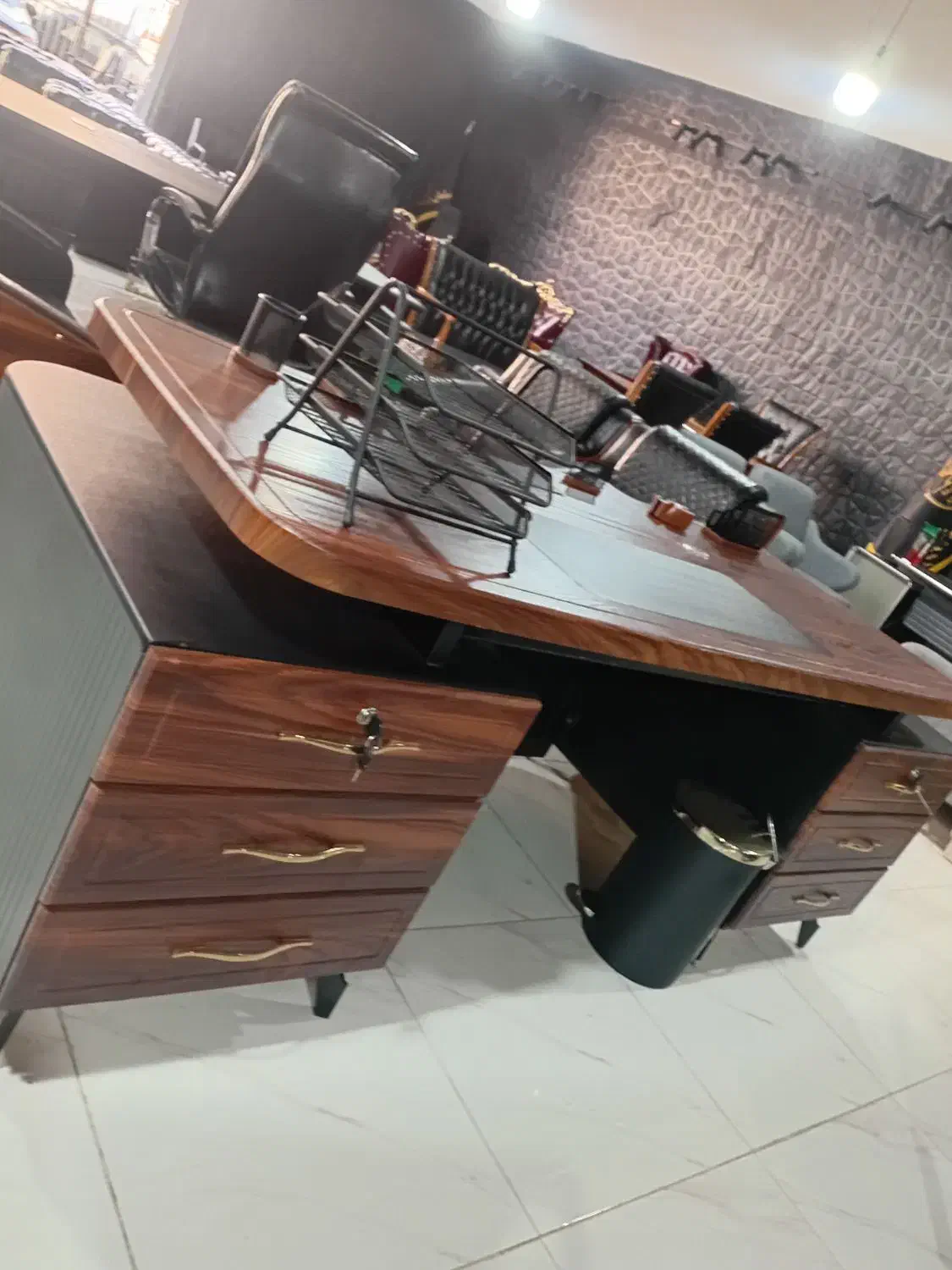 مبلمان اداری setiran مدل t60|دفتر کار|ماهدشت, |دیوار