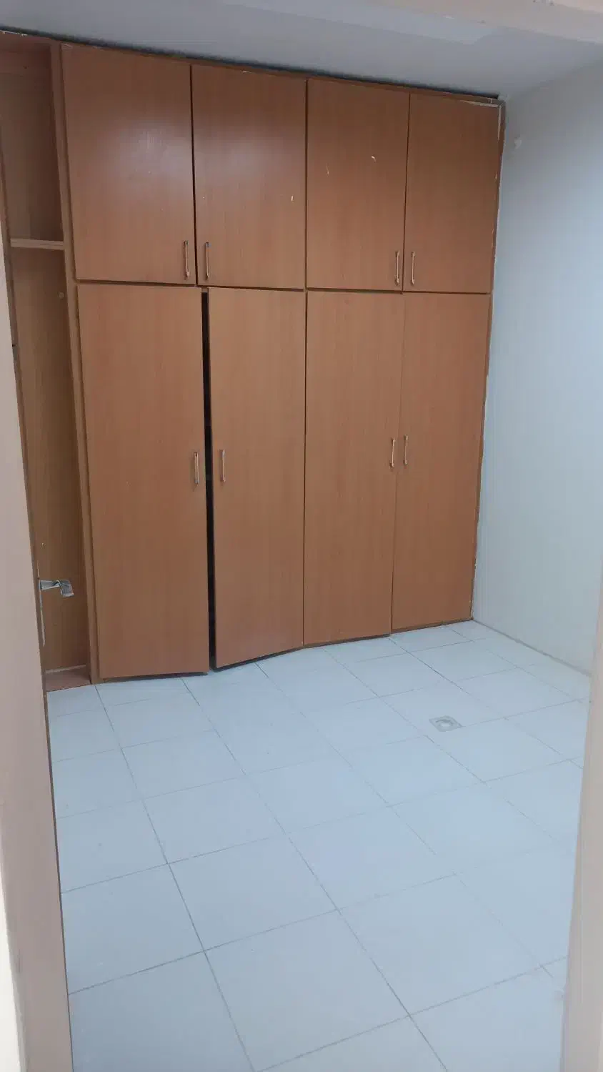 آپارتمان خ باهنر سند دار|فروش آپارتمان|اصفهان, دستگرده|دیوار