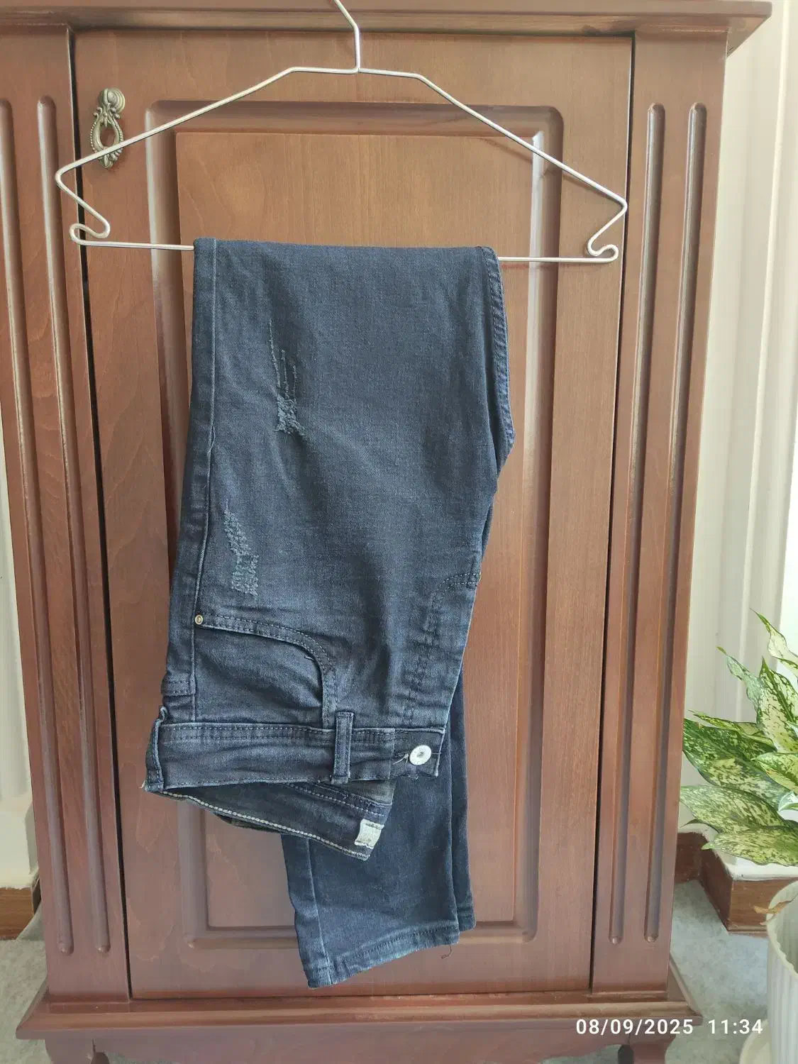 با نو فرقی ندارن...|لباس|گنبد کاووس, |دیوار