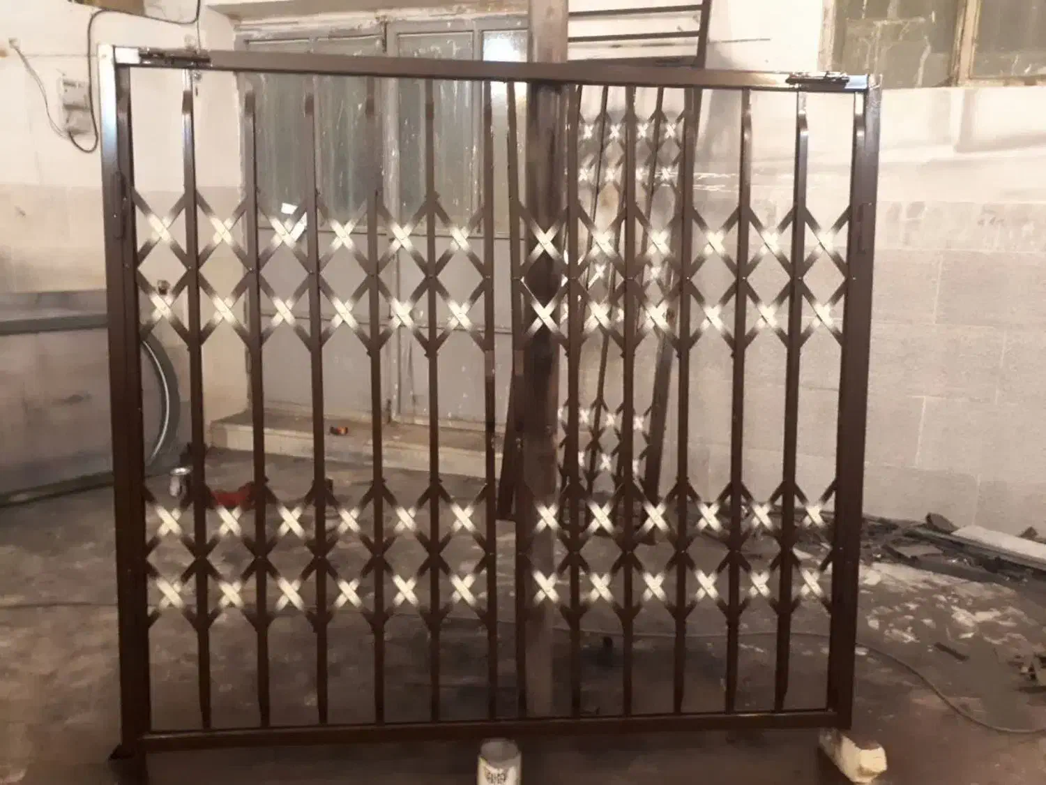 حفاظ آکاردئون|خدمات پیشه و مهارت|گلپایگان, |دیوار