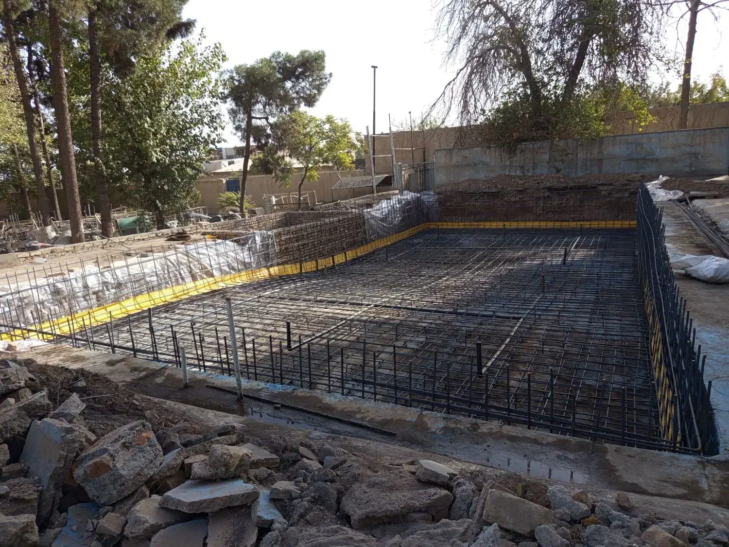 آرماتور بندی استخر ،ساخت استخر ،قالب بندی|خدمات پیشه و مهارت|شهریار, شهریار|دیوار