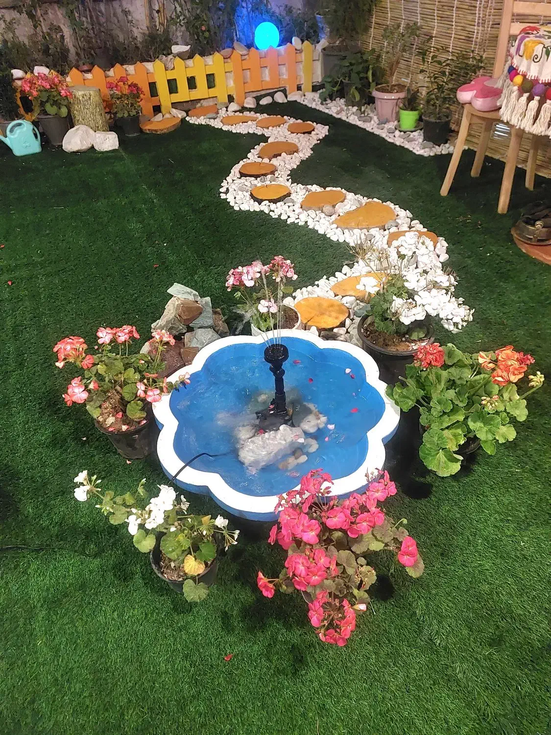 حوض|ماهی|تهران, سلسبیل جنوبی|دیوار