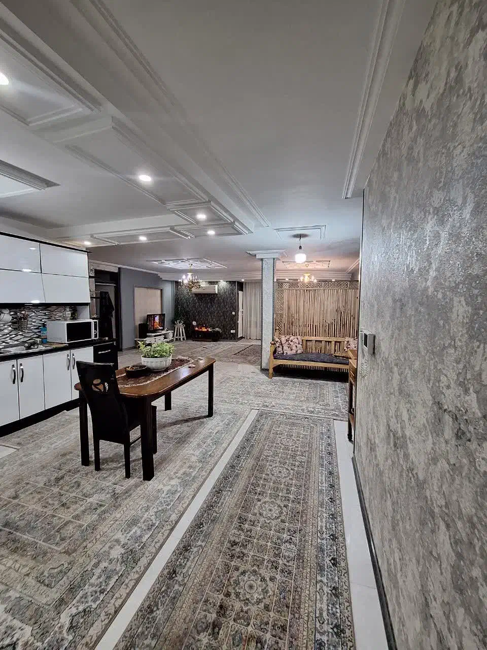 فرحزاد ۱۲۰ متر ۳خواب طبقه دوم