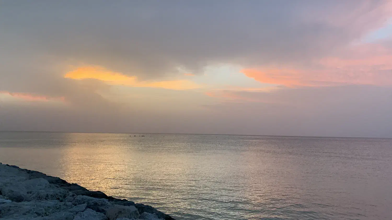 اجاره شبانه دوخواب صدف|اجارهٔ کوتاهمدت آپارتمان و سوئیت|کیش, |دیوار