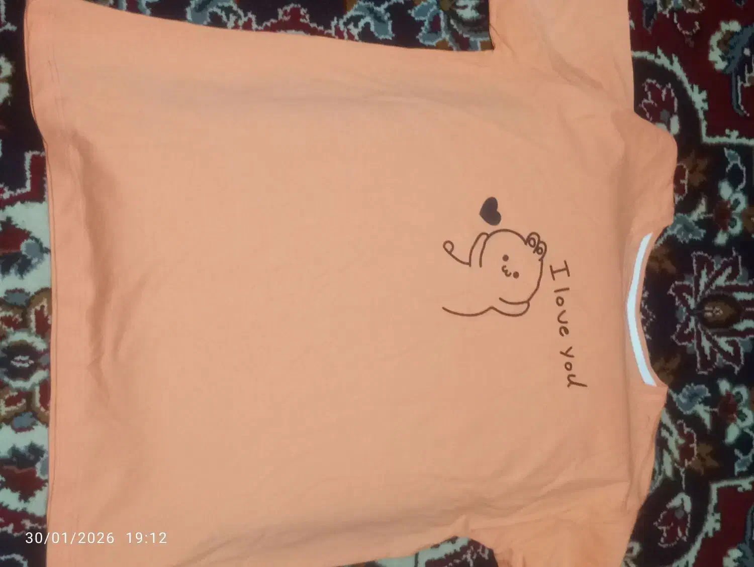 تی شرت|لباس|دورود, |دیوار