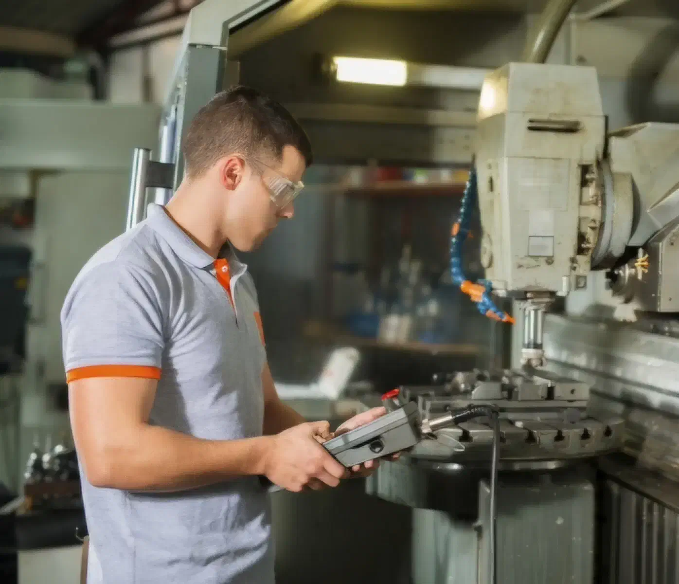 جذب سرمایه گذار برای تراشکاری|استخدام مالی، حسابداری، حقوقی|سقز, |دیوار