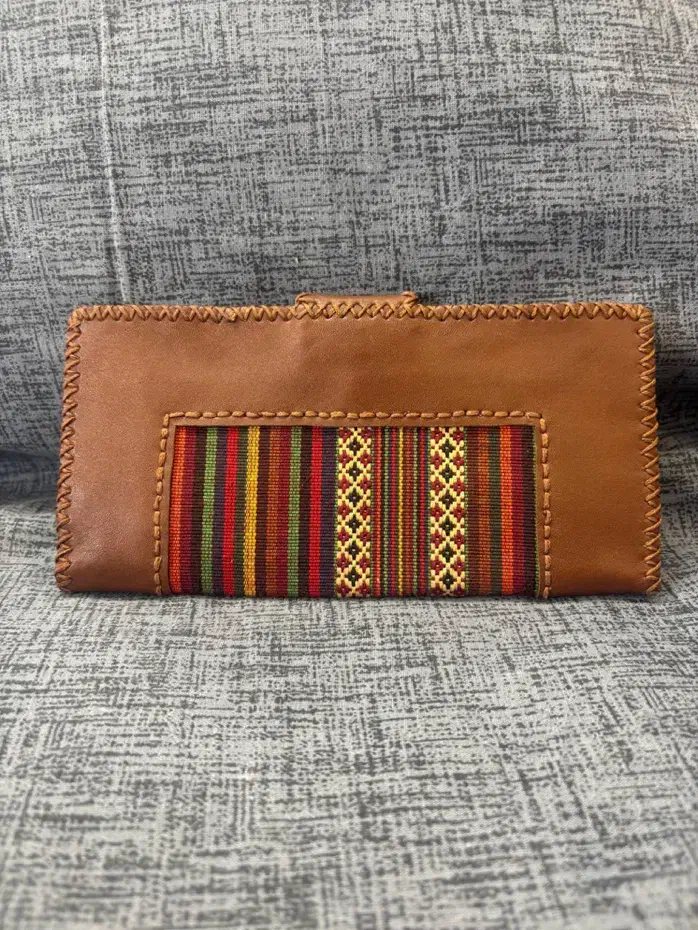 کیف پول زنانه چرم مصنوعی|کیف، کفش، کمربند|اصفهان, آبشار|دیوار