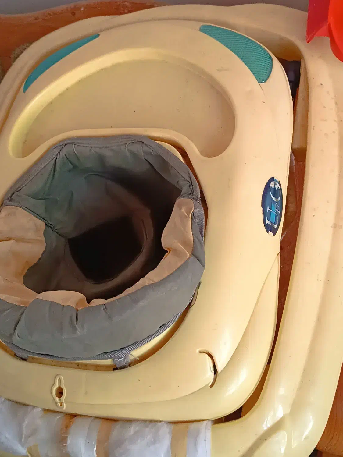 کریر و رورک سالم|کالسکه و لوازم جانبی|قائمشهر, |دیوار