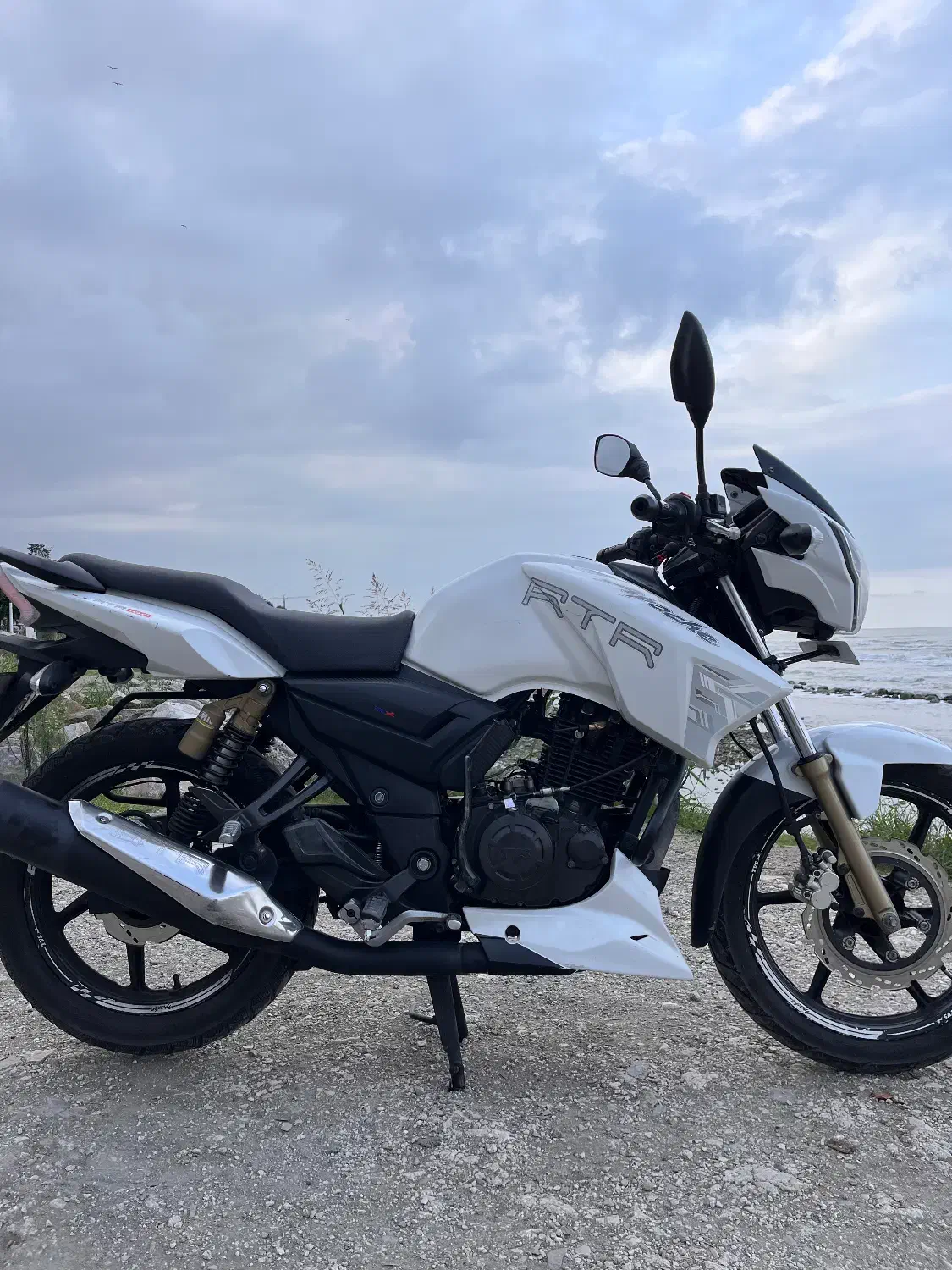 آپاچی ۱۸۰ مدل ۹۵|موتورسیکلت|چالوس, |دیوار