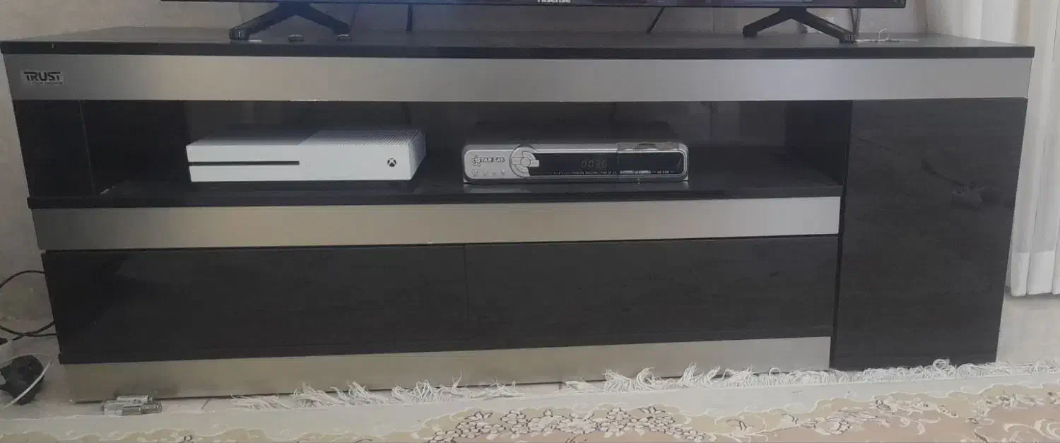 میز تلویزیون|میز تلویزیون|فردیس, شهرک ۱۱۰|دیوار