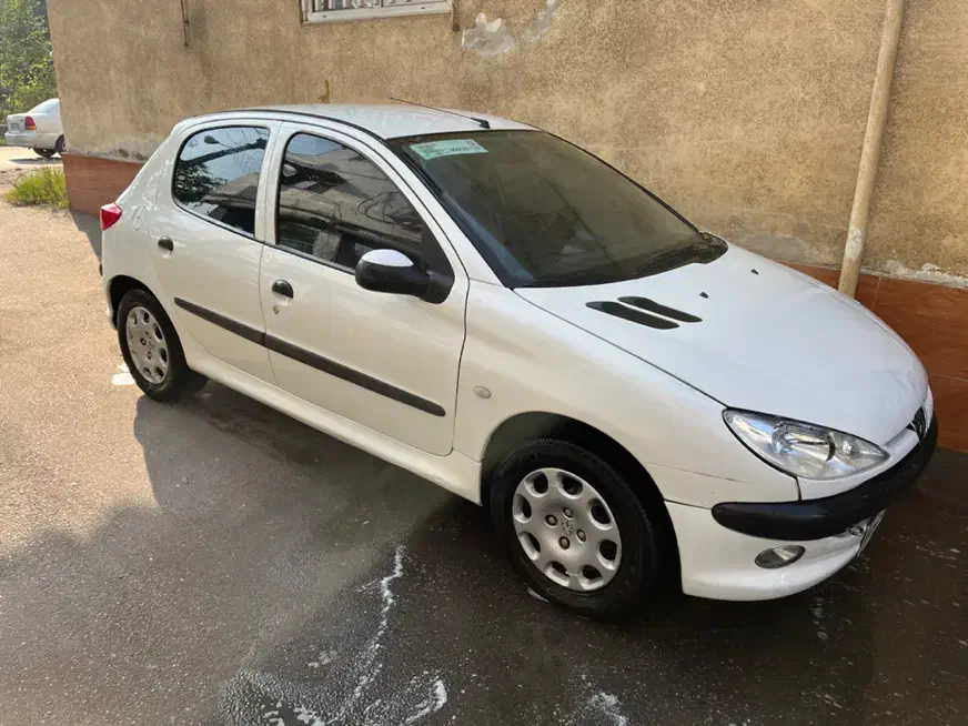 ۲۰۶ مدل ۸۸ بسیار سالم|خودرو سواری و وانت|رشت, هلال احمر|دیوار