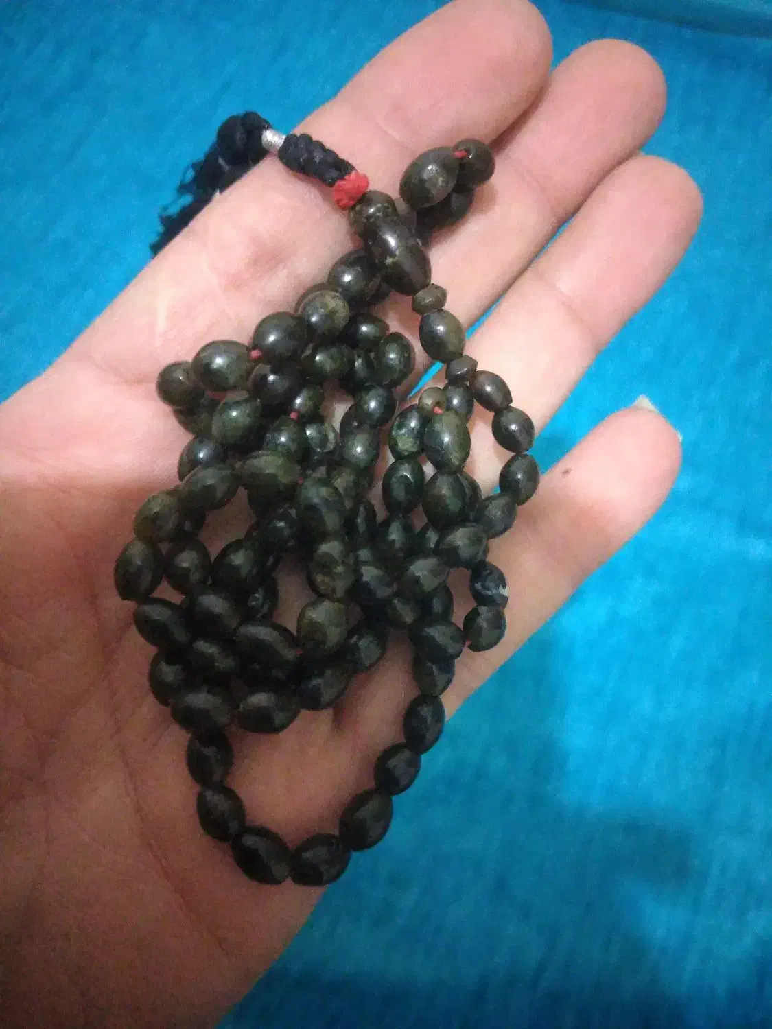 تسبیح شاه مقصود|بدلیجات|مشهد, طبرسی شمالی|دیوار