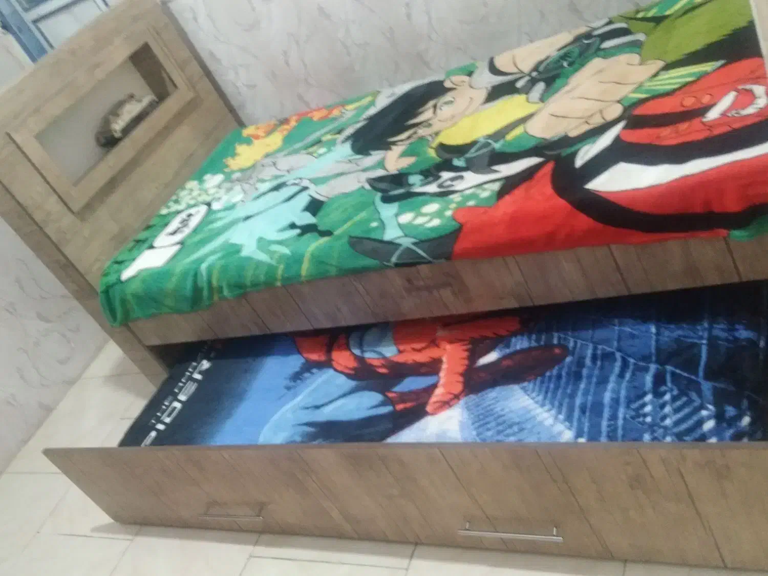 تخت دو طبقه|تخت و سرویس خواب|کرج, حصارک بالا|دیوار