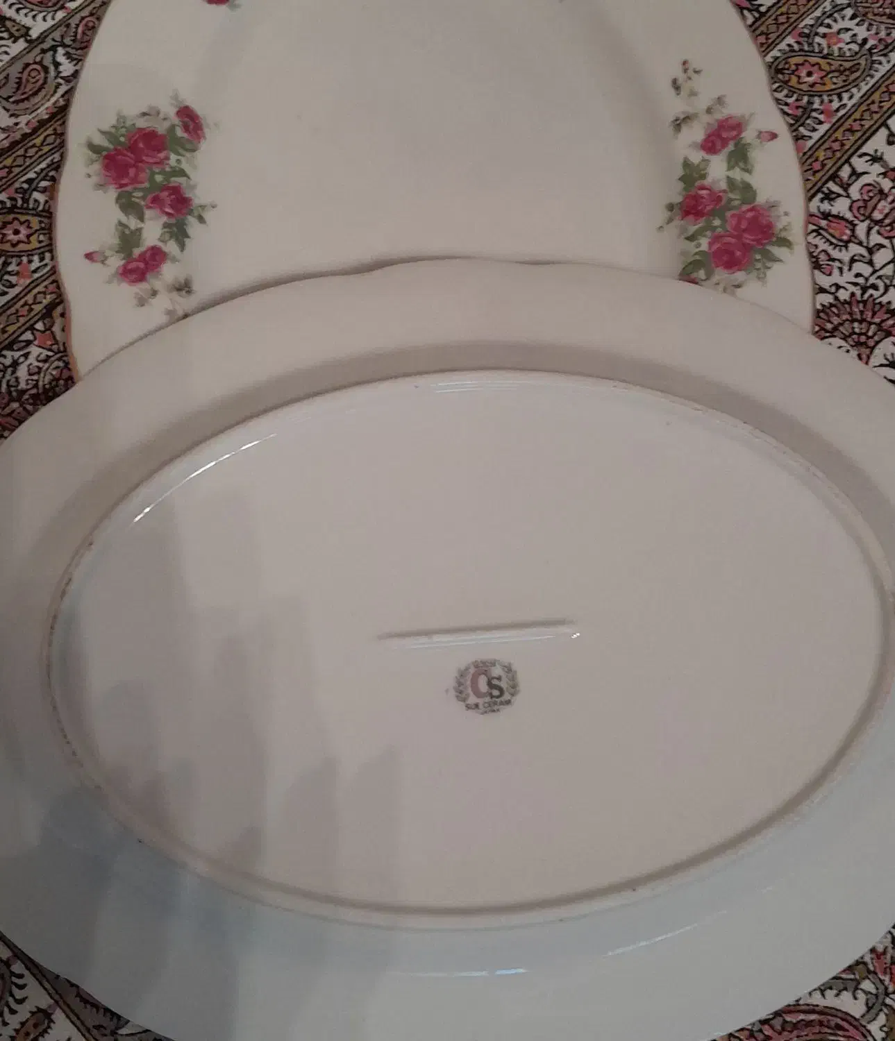 ۴ عدد دیس و ۲ عدد مرغ‌خوری گل‌سرخی قدیمی|کلکسیون اشیاء عتیقه|رشت, رشتیان|دیوار