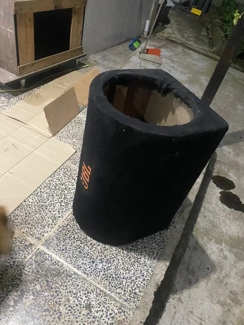 جعبه ساب|صوتی و تصویری|رشت, آب و برق|دیوار